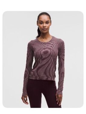 NWT Lululemon Swiftly Tech Long-Sleeve Shirt 2.0
*Waist Length